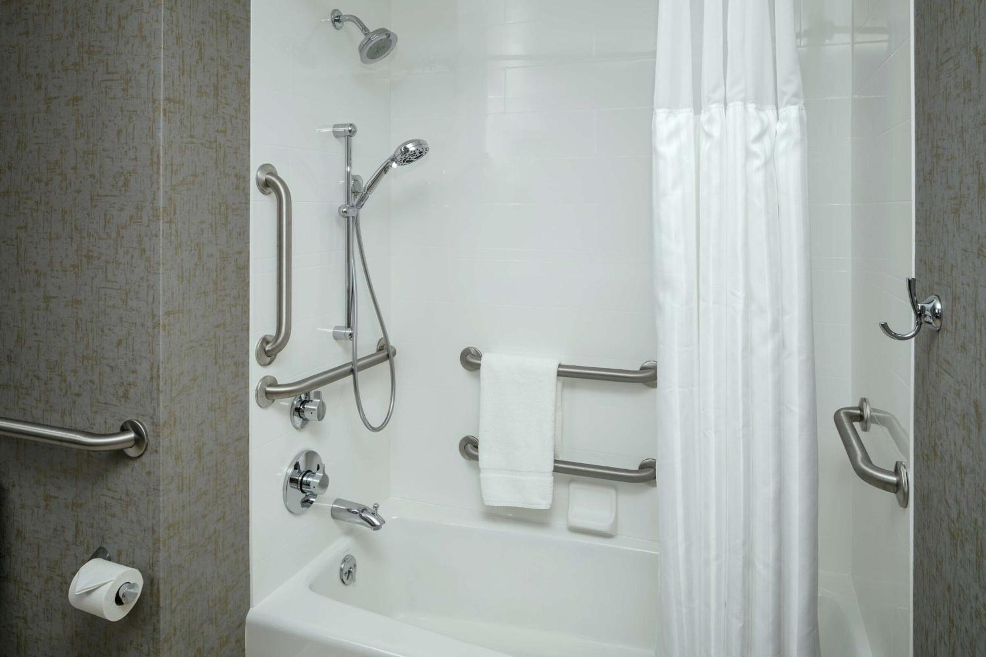 Hilton Garden Inn Seattle Bellevue Downtown, Wa Eksteriør billede
